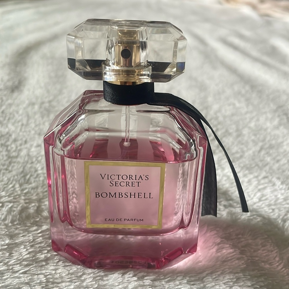Victoria’s Secret Bombshell perfume